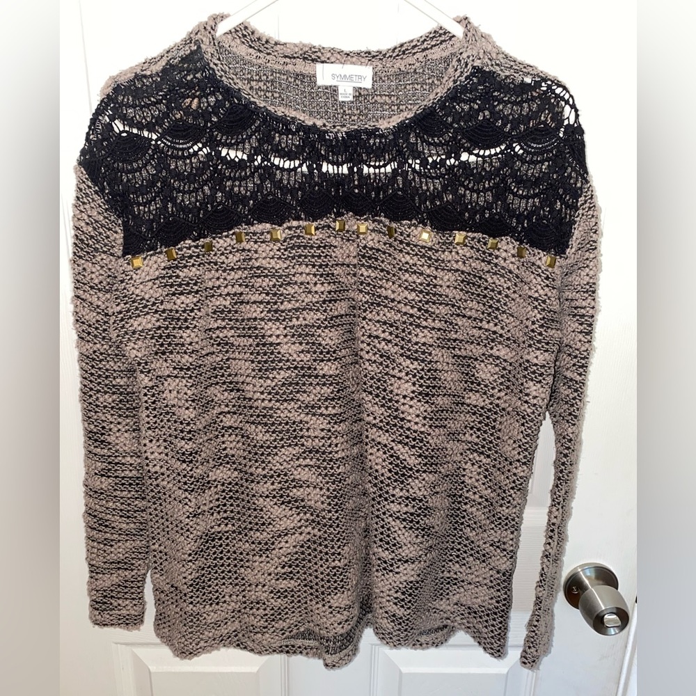Sweater - Picture 1 of 5